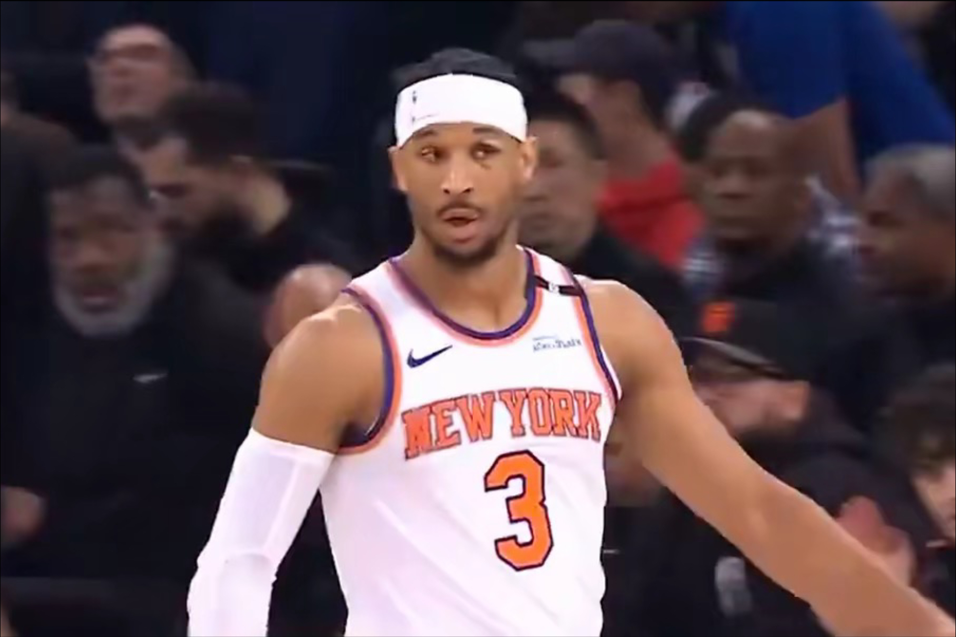 开云体育入口-公牛轻取尼克斯，克莱带队取胜的简单介绍