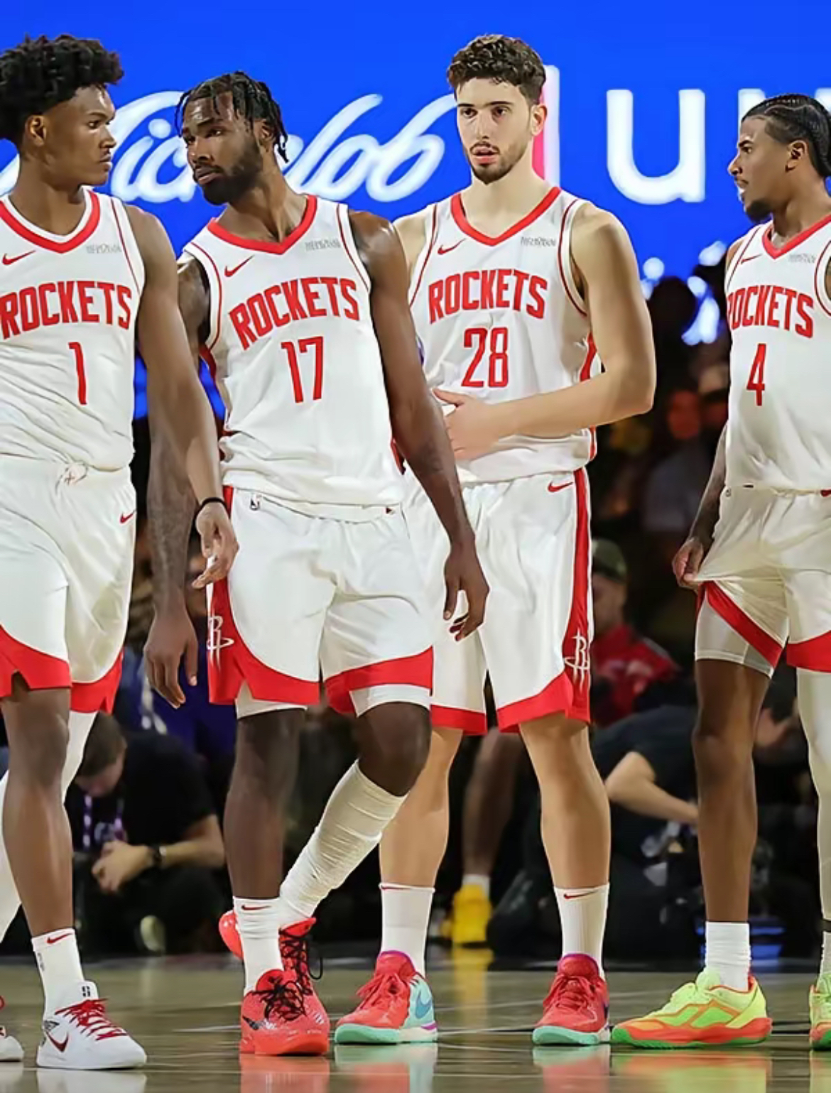 包含山西队横扫火箭，约基奇关键制胜的词条