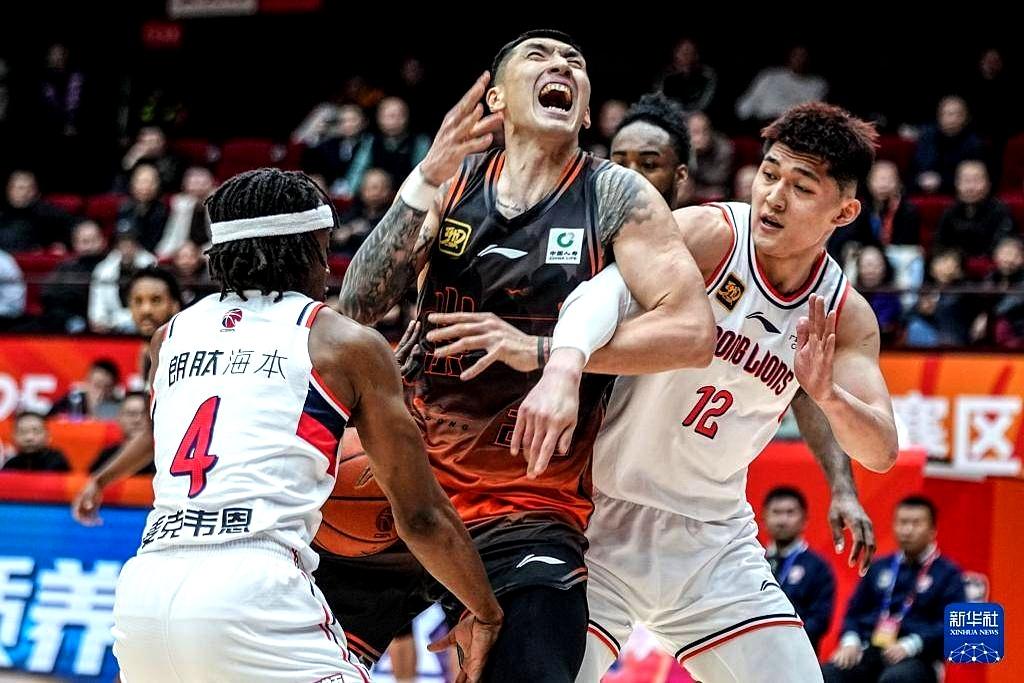 开云APP-江苏队完胜广州队，陶汉林统治全场
