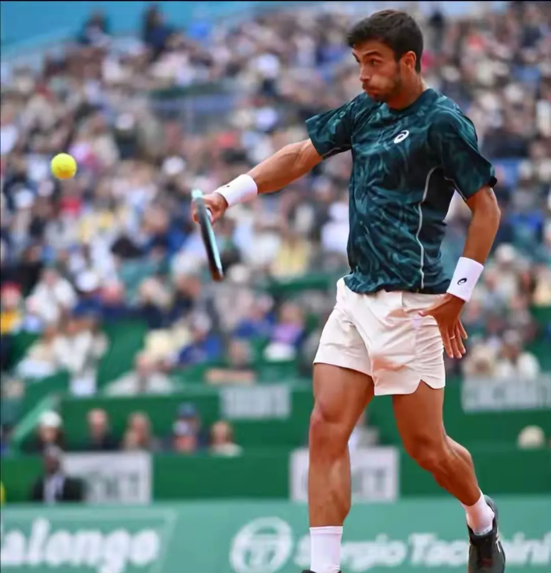 开云体育入口-蒙特卡洛大师赛横扫美网，阿尔卡拉斯刷新纪录