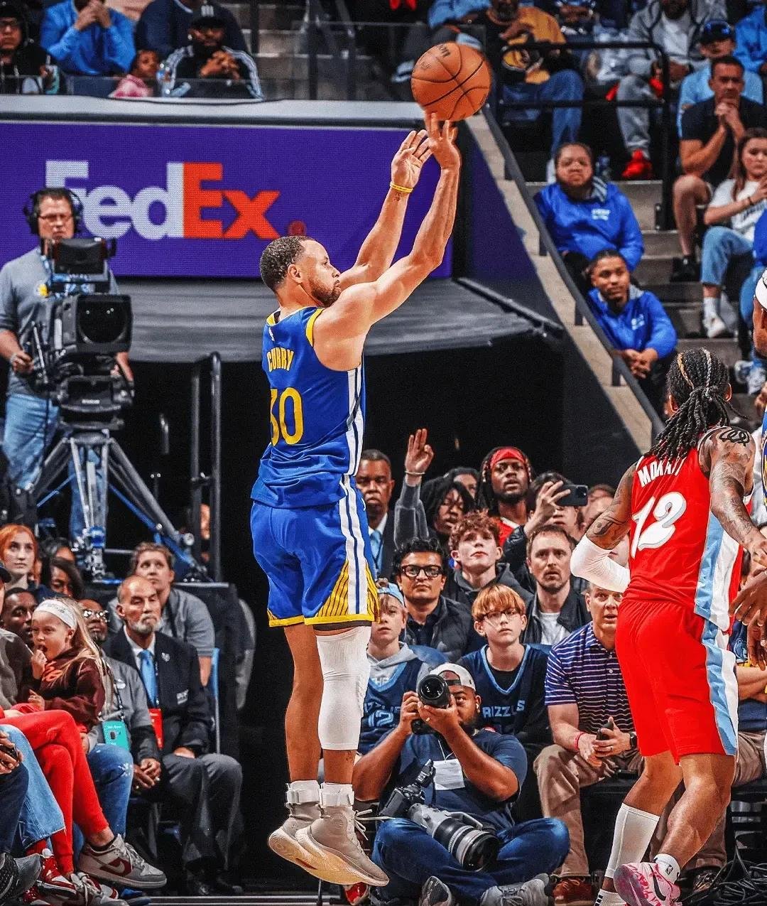 开云-勇士横扫骑士，库里点燃赛场